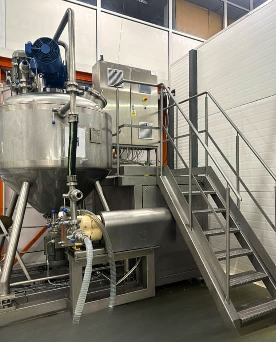 Gyár és termelés 10