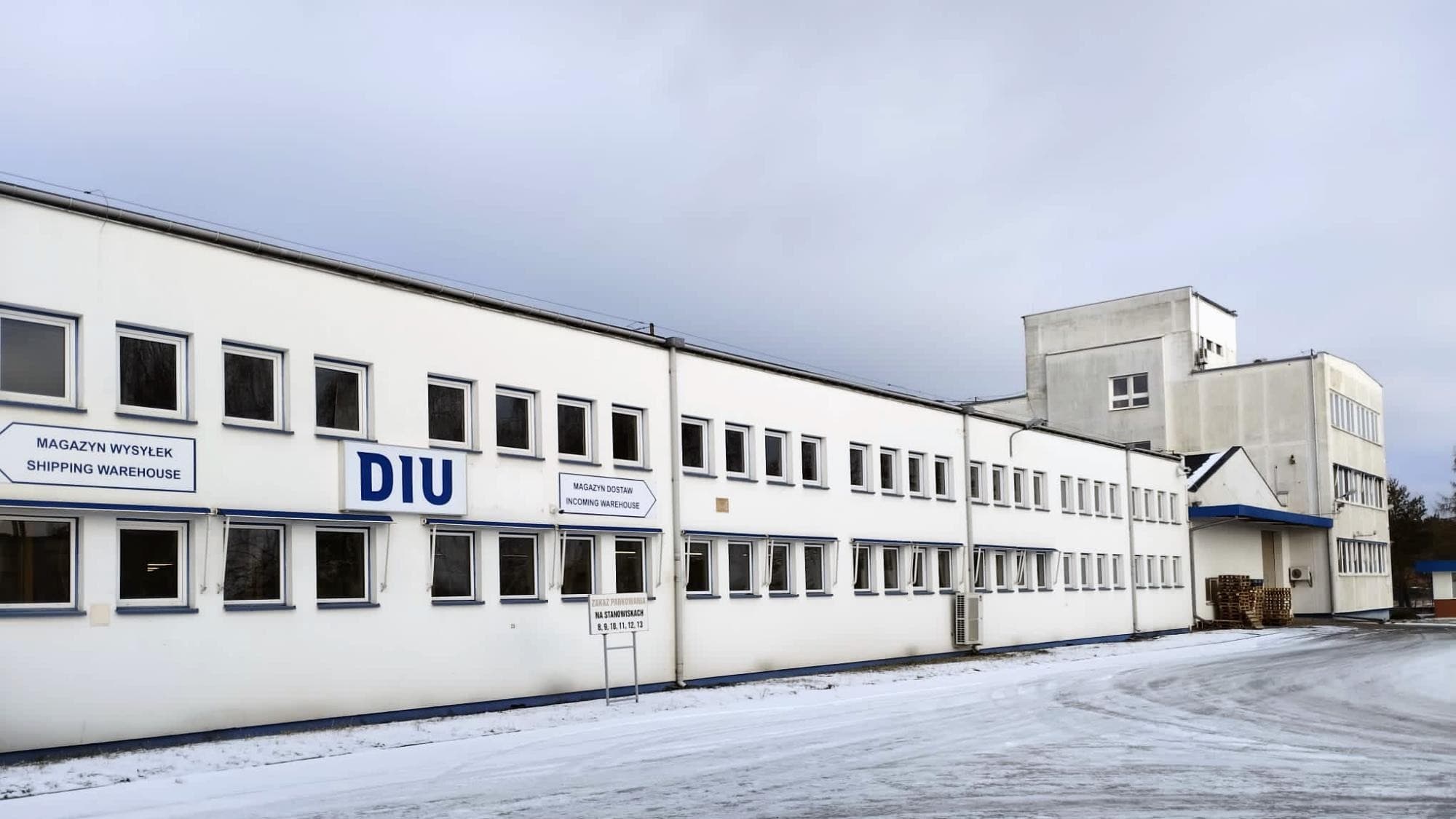 Gyár és termelés 4